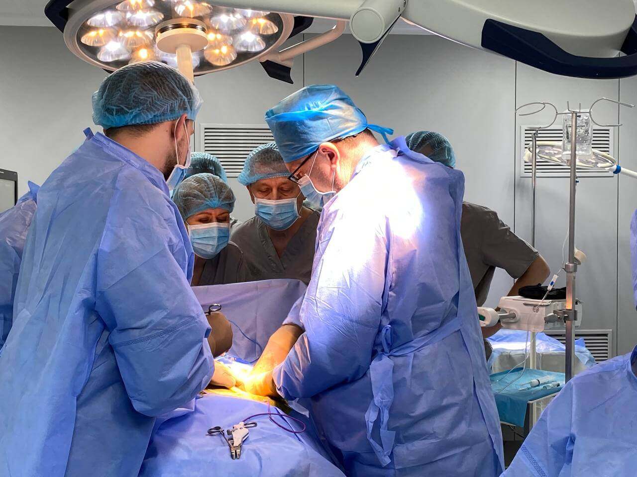 Інновації в трансплантології: відбувся перший майстер-клас під керівництвом Владислава Закордонця - 2