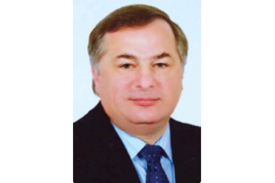 Ігор Бондаренко, професор, лікар-онколог вищої категорії Ігор Бондаренко, професор, лікар-онколог вищої категорії