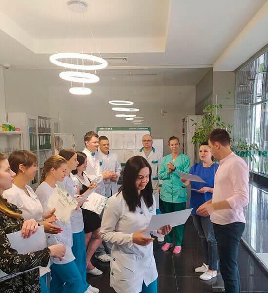 Отримання співробітниками «Хемотеки» сертифікатів з проходження курсу навчання – фото 1